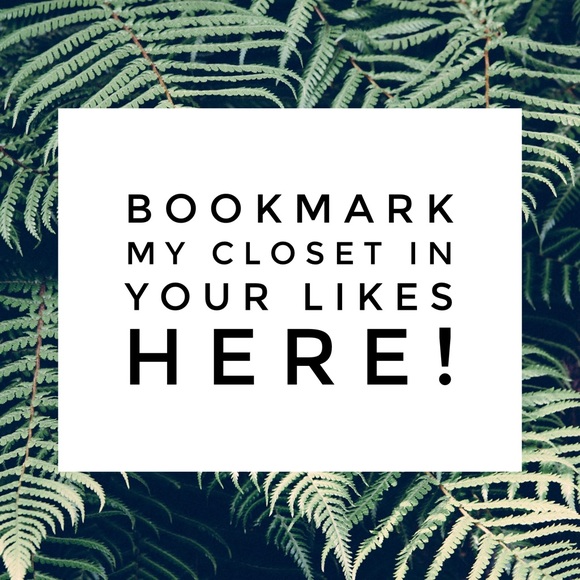 ☝🏼Bookmark Closet Here!☝🏼 - Picture 2 of 2